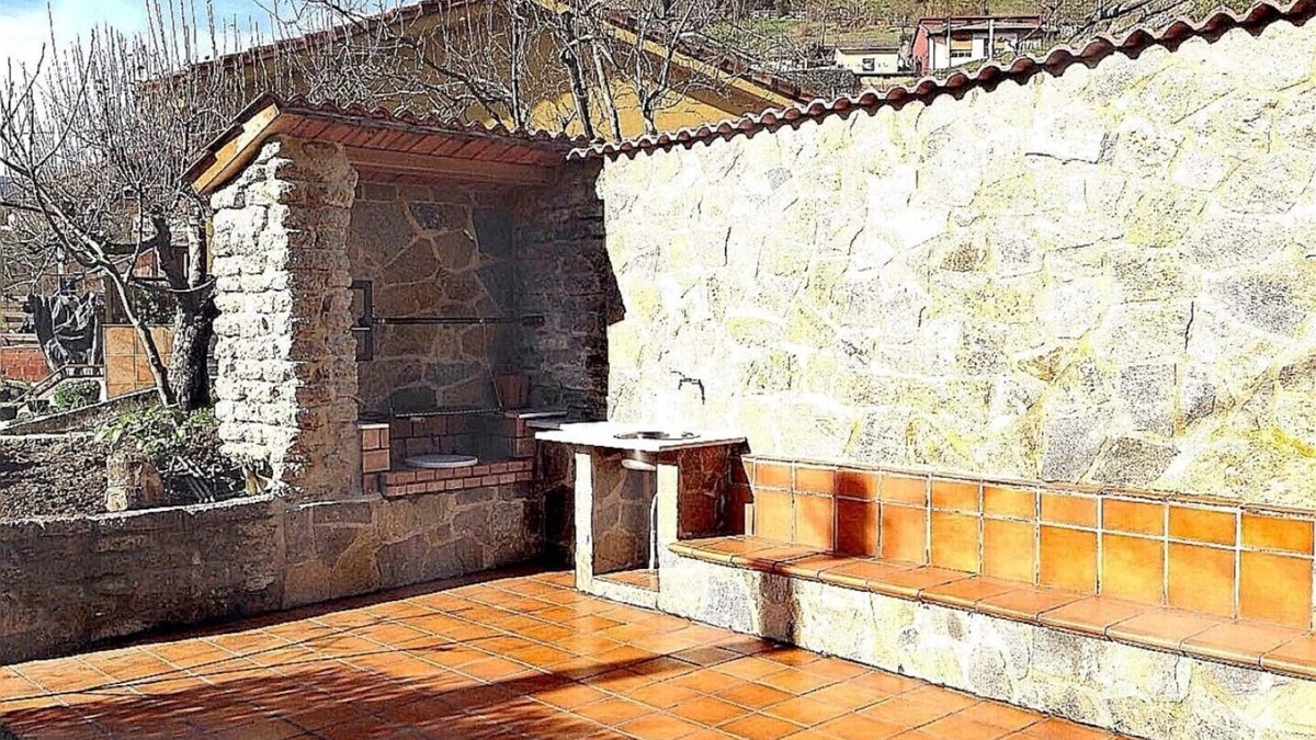 Villar de Pineres Apartment | El Lagar Renovated apartment in Aller