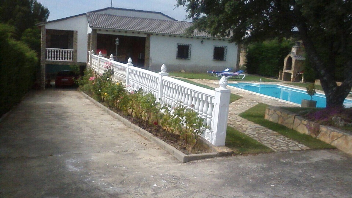 Santa Cruz de Pinares Cottage | El Magnolio Rural Cottage