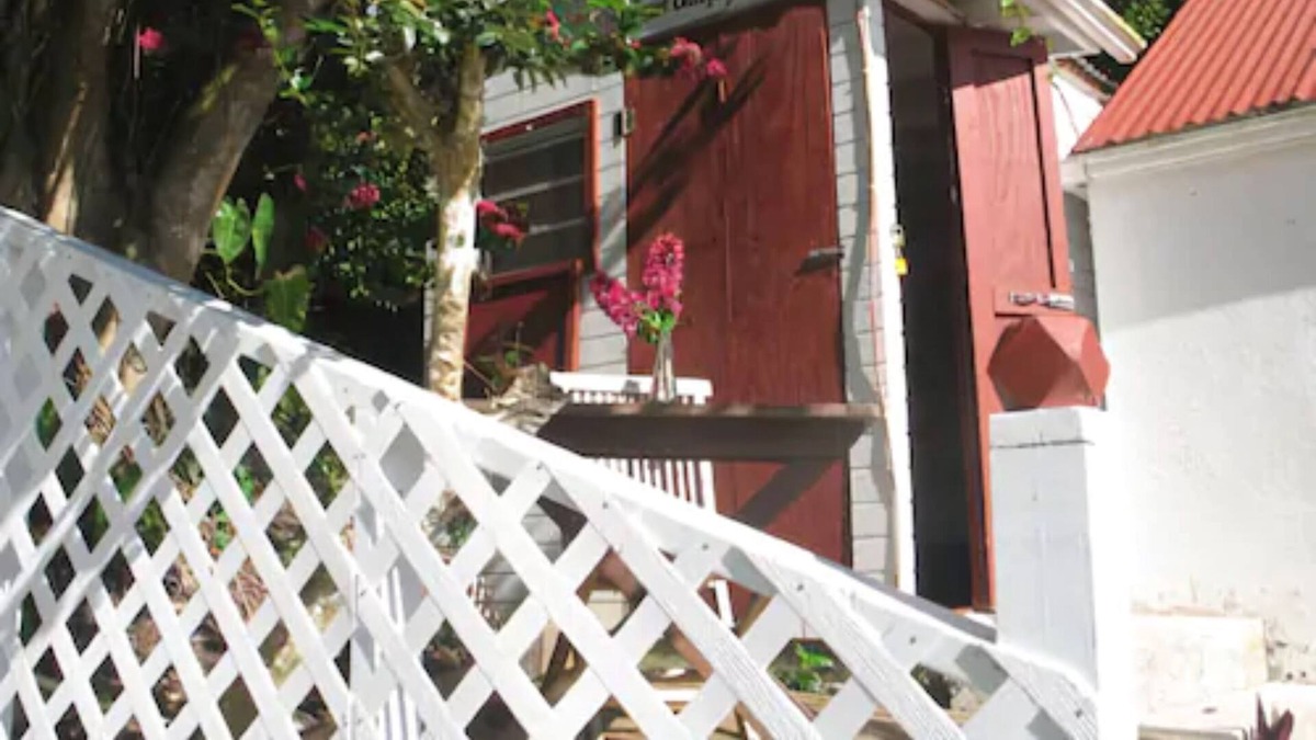 Windward Side House | El Momo Cottages