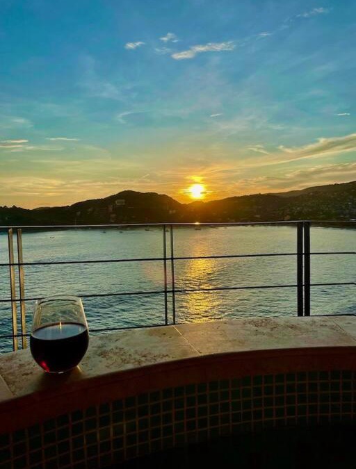 Ixtapa - Zihuatanejo Apartment | El Nido Casa 4 - Paradise on the Bay