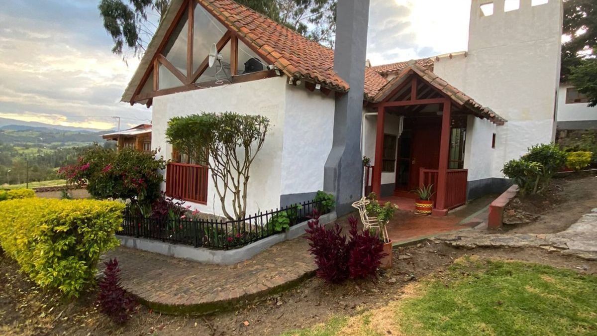 Tunja Cottage | El Paraiso country house. 7 min from downtown paipa.