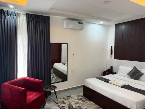 Yenagoa Hotel | El-Patevadan Hotel and Suite