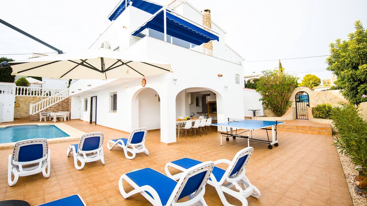 Arnella Villa | El Portet 8 Beds, 6 Bath, Sea-view, Big terraces, Summer Kitchen, Close to Beach