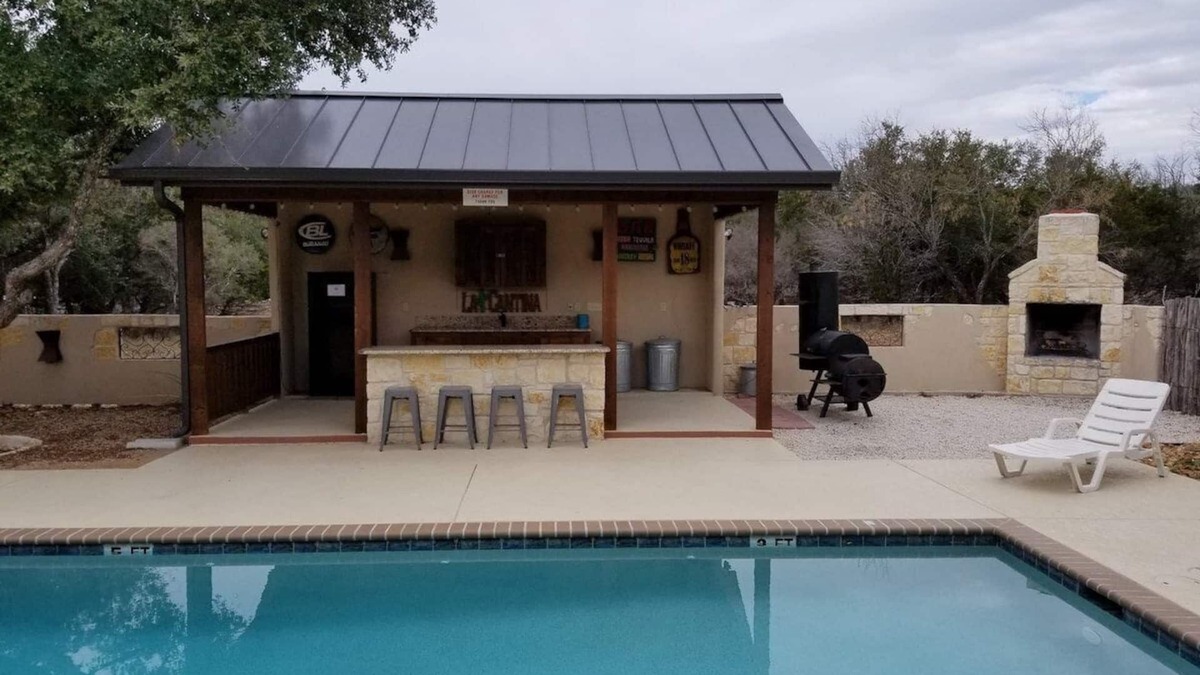 Sabinal House | El Ranchito @ Frio Select Rental Homes