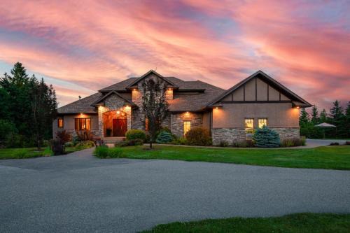 Calgary-Edmonton Corridor Villa | El Roi Wellness & Retreat Center