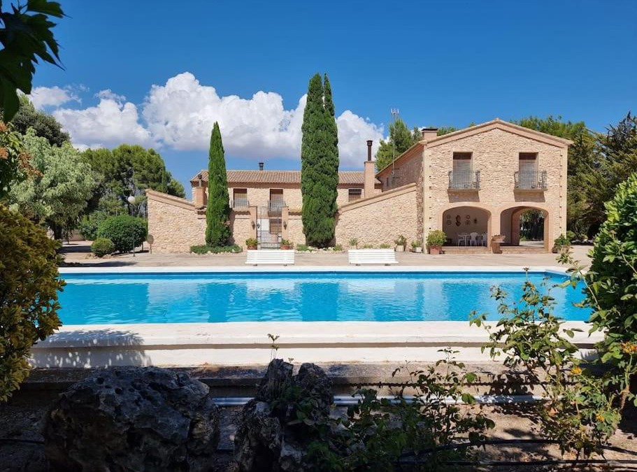Villena Villa | El Rulón, gran villa rural con piscina privada