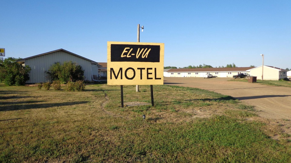 Bowman Hotel | El Vu Motel