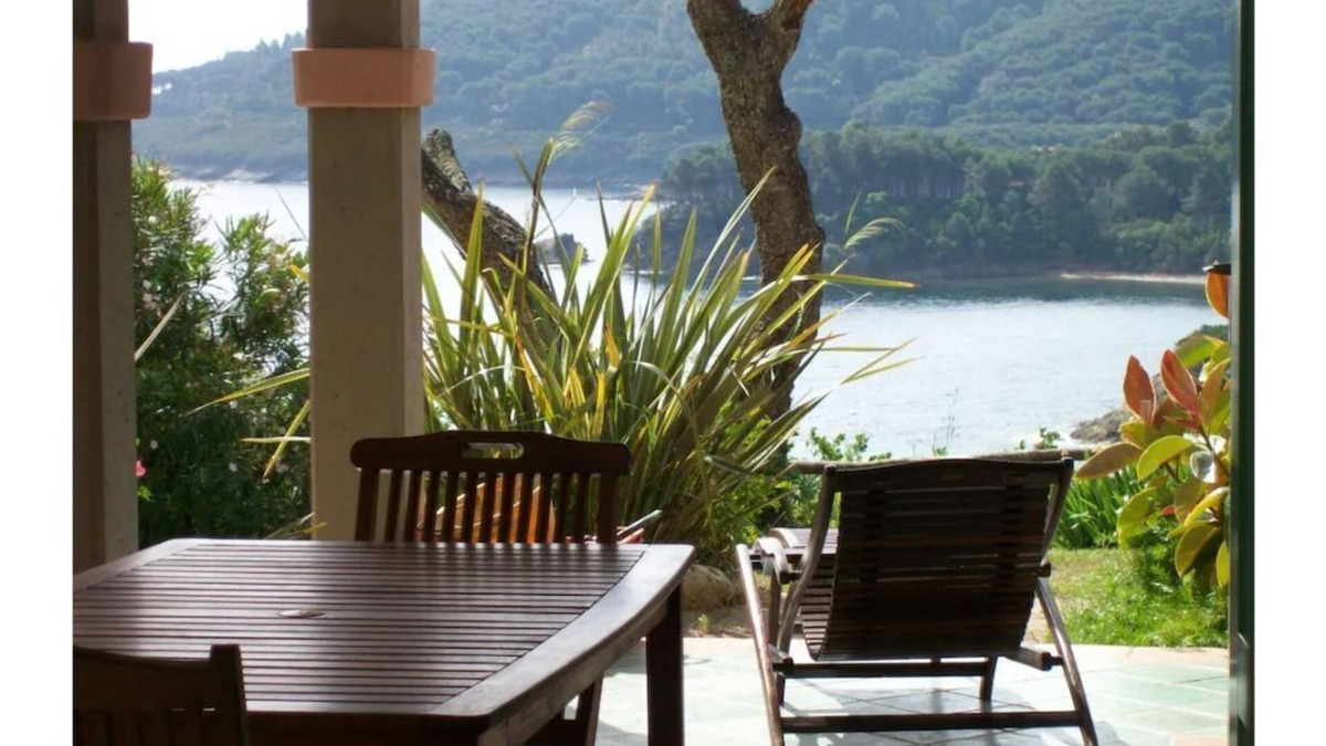 Naregno Apartment | Elba Island villa on the sea with sandy beach surrounded by green park Arc.T