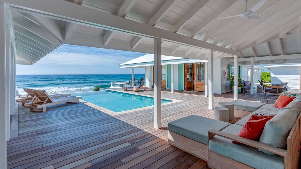 Hope Town Hotel | Elbow Reef