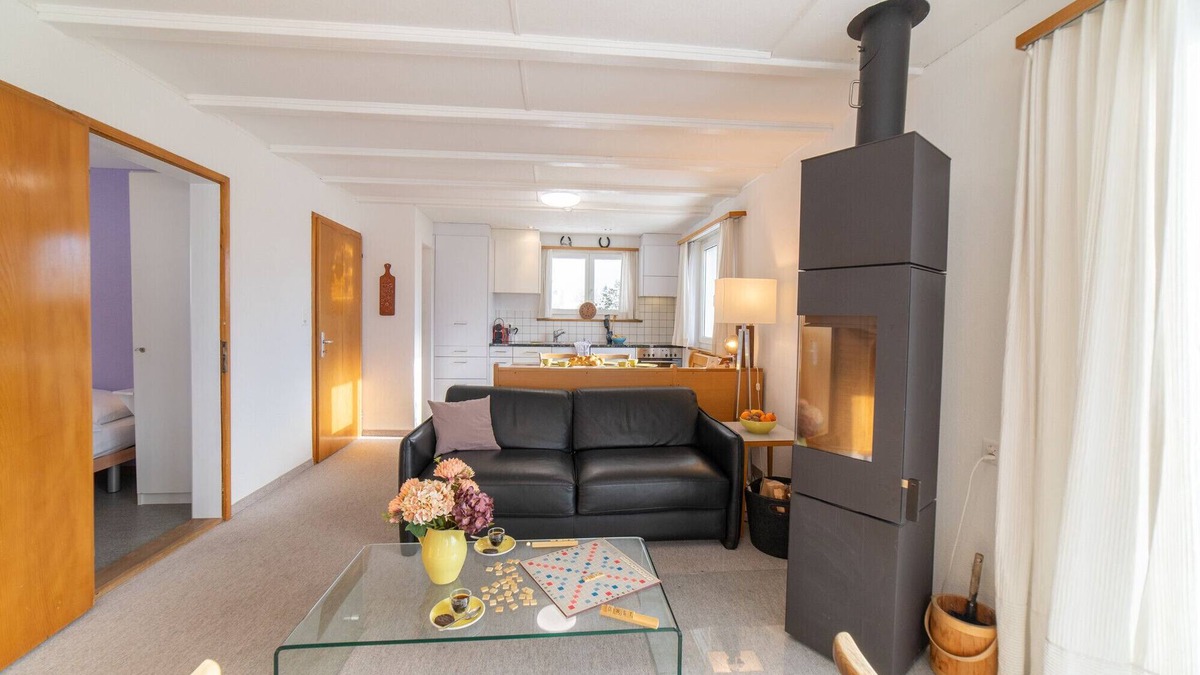 Wildhaus Ski Chalet | Eldanora holiday home with three bedrooms and mountain views