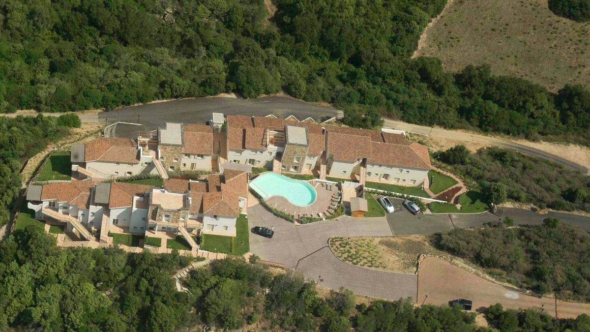 Baja Sardinia House | elegant apartment near the beach of Baja Sardinia
