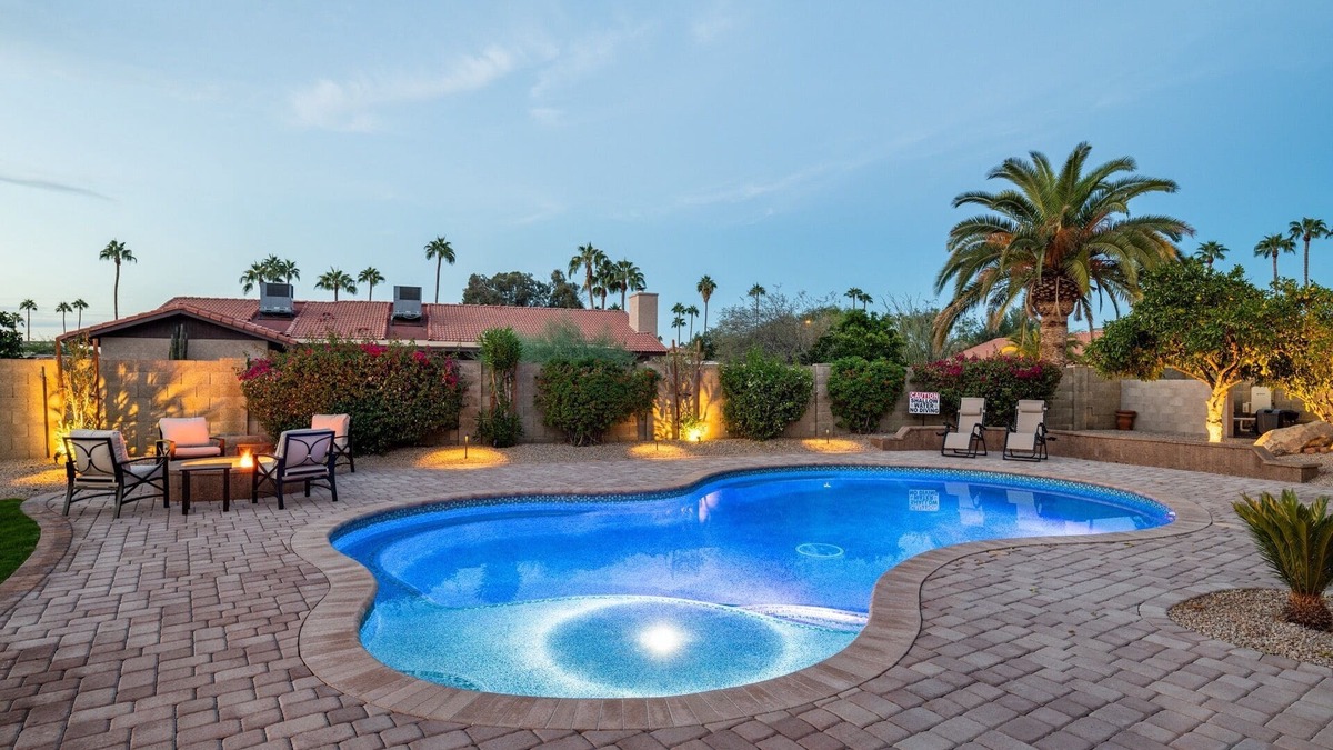 Thunderbird Desert Estates House | Elegance and Class - Central Scottsdale home with heated* pool and fire-pit