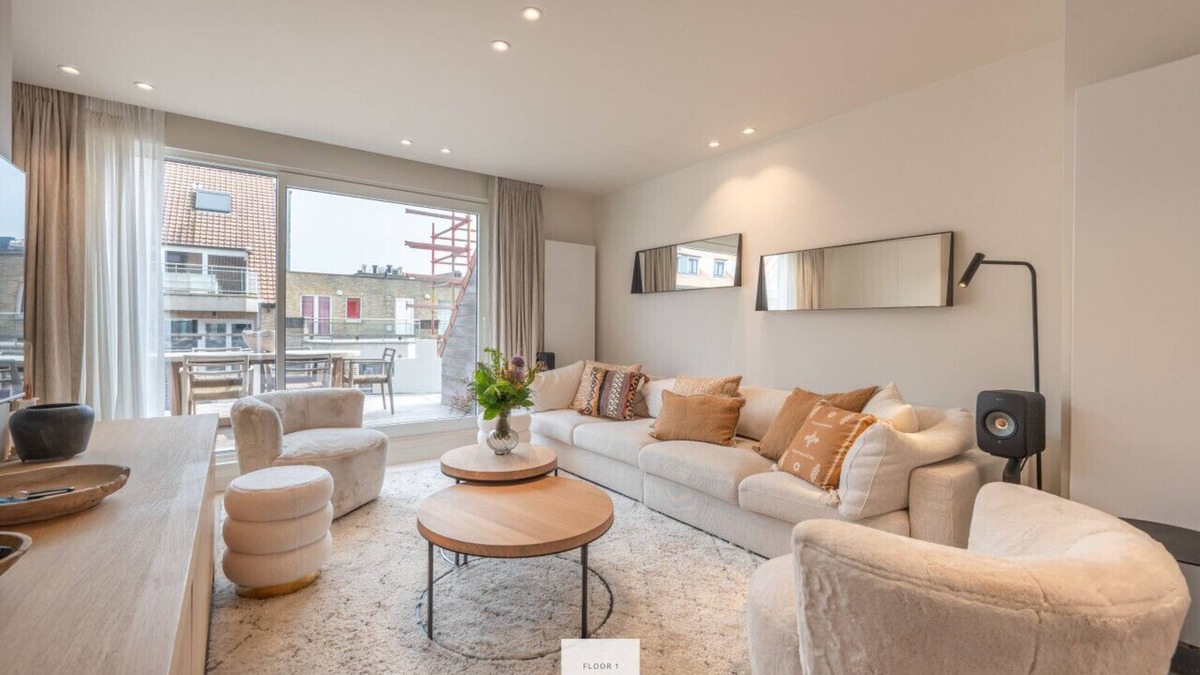 Knokke Apartment | Elegance Floor, Luxury on the top floor