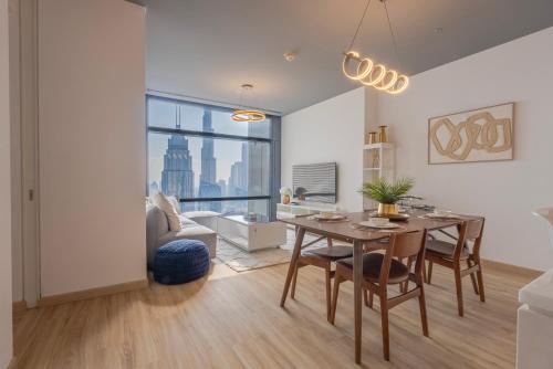 DIFC Apartment | Elegant 1-Bedroom Apartment, Full Burj Khalifa & Downtown Views