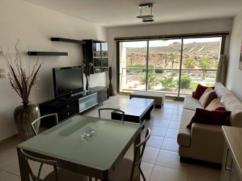 Herzliya Pituach Apartment | Elegant 1 Bedroom Oasis Marina