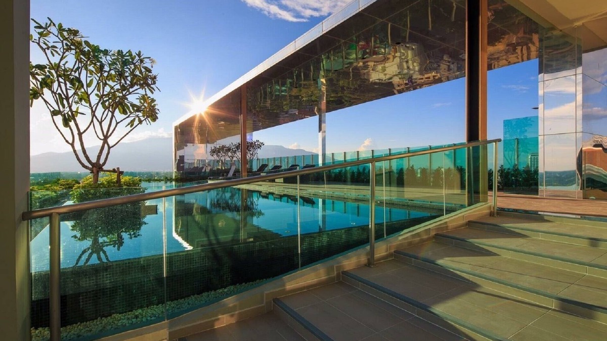 Chang Khlan Condo | 🌟Elegant 1-BR Near Chiang Mai Night Bazaar/Roof top pool/WIFI