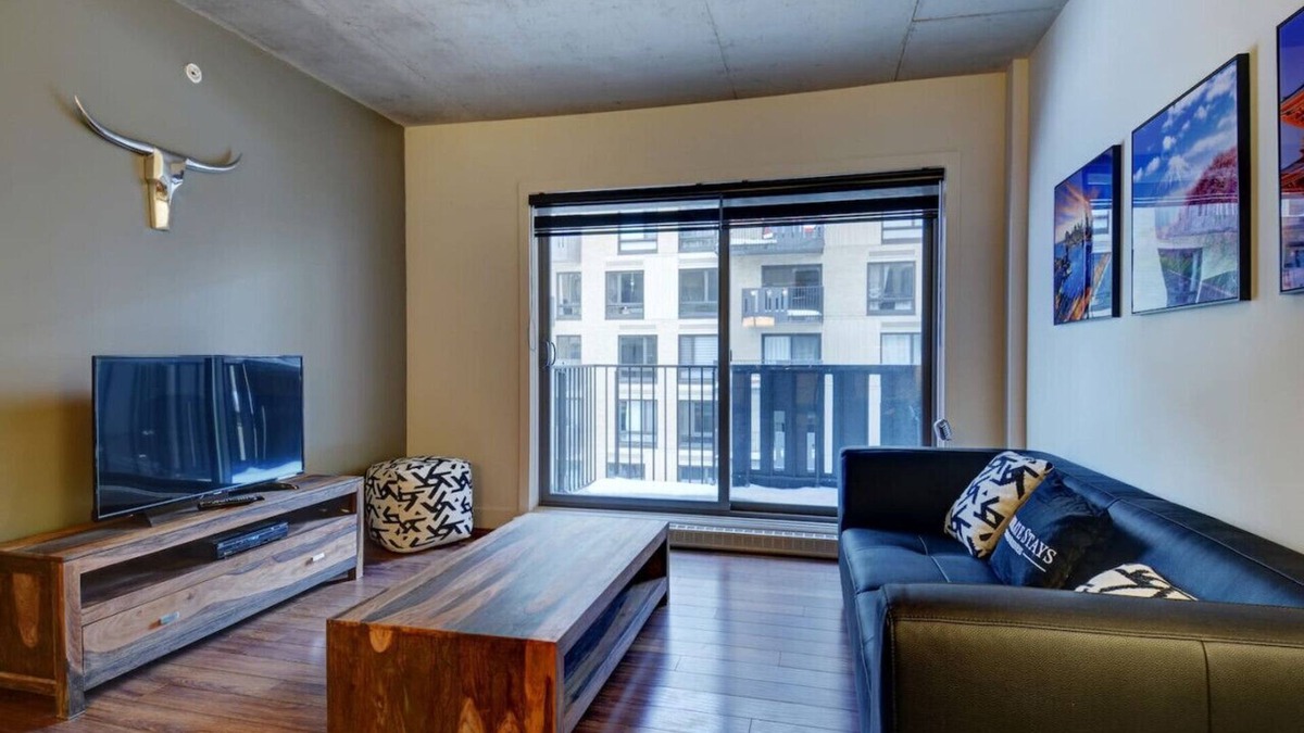 Sainte-Foy-Sillery-Cap-Rouge Apartment | Elegant 1BR Apt near Université Laval and Parks