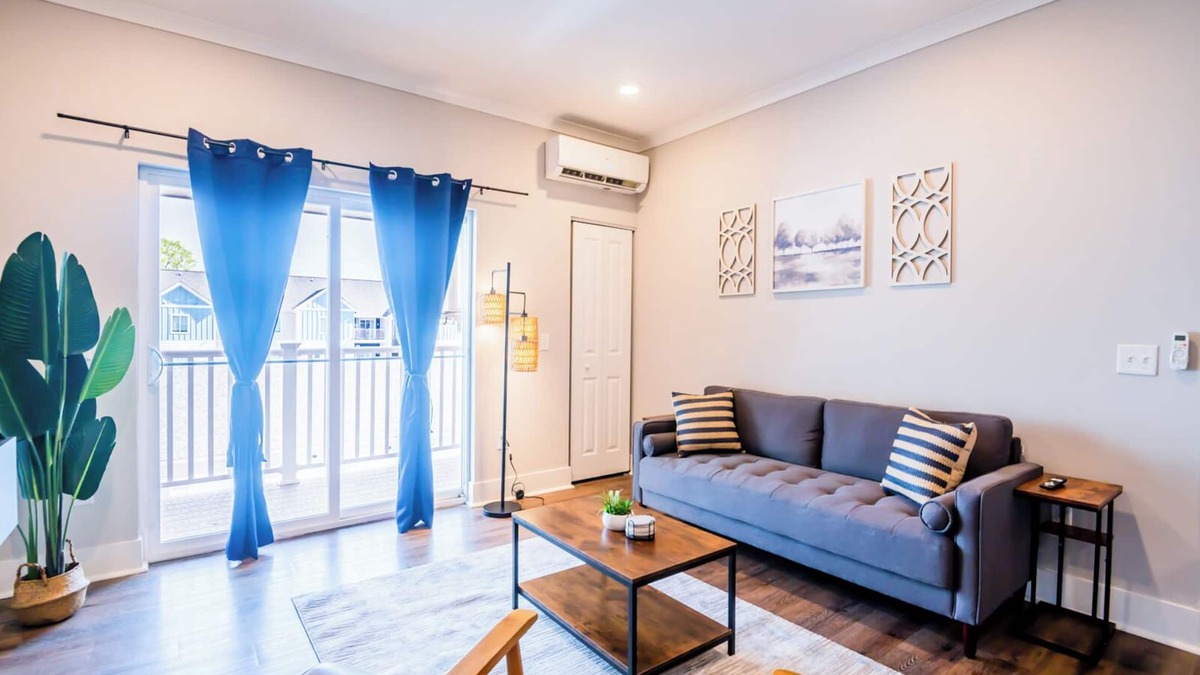 Port Wentworth Apartment | Elegant 2-bedroom apartment with AC, fitness room, pool - B
