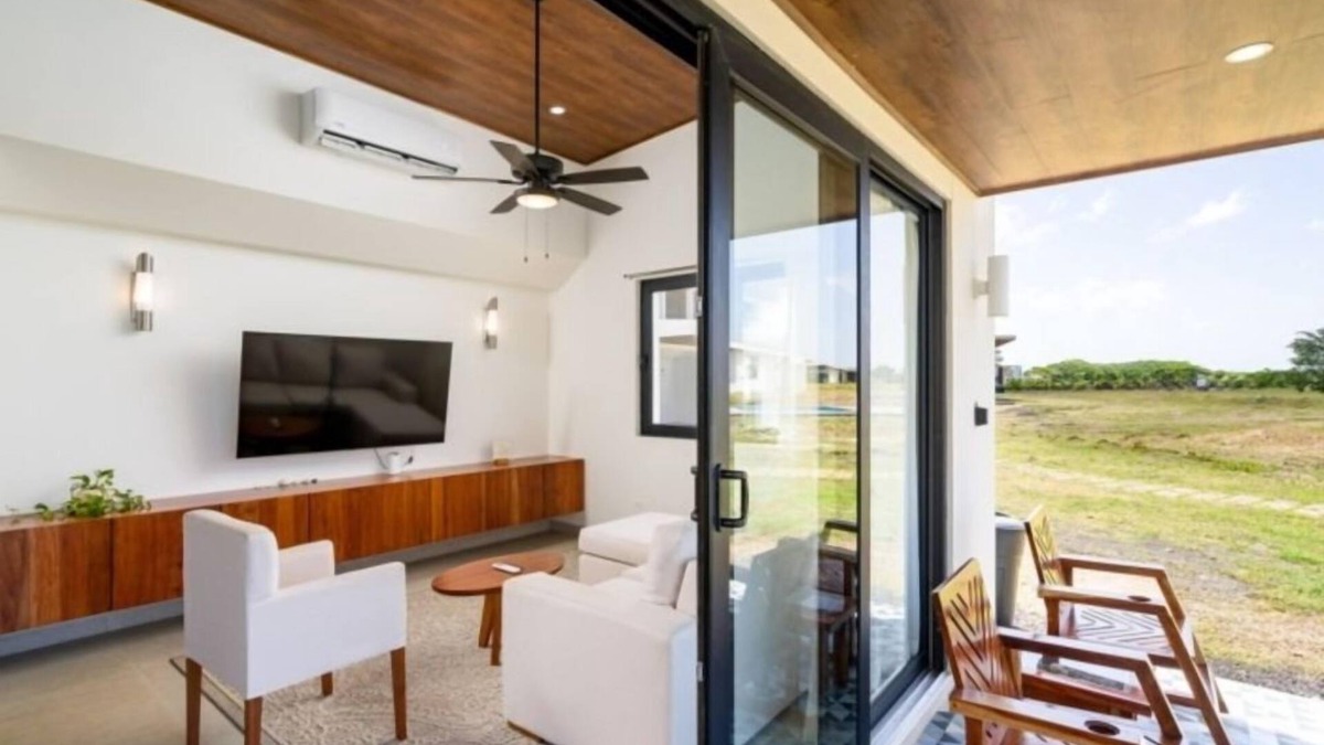 San Diego House | Elegant 3BR Home in Gran Pacifica w Ocean Breeze