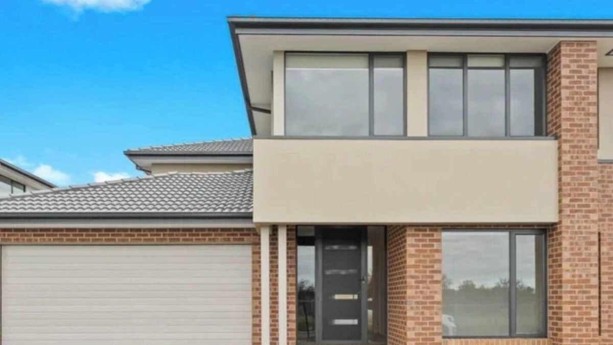 Clyde House | Elegant 5 Bed Brand New Spacious House