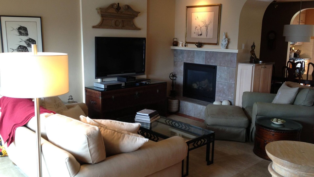 Depoe Bay House | Elegant and Beautifully Furnished Ocean View Townhouse! WiFi, Gourmet Kitchen.