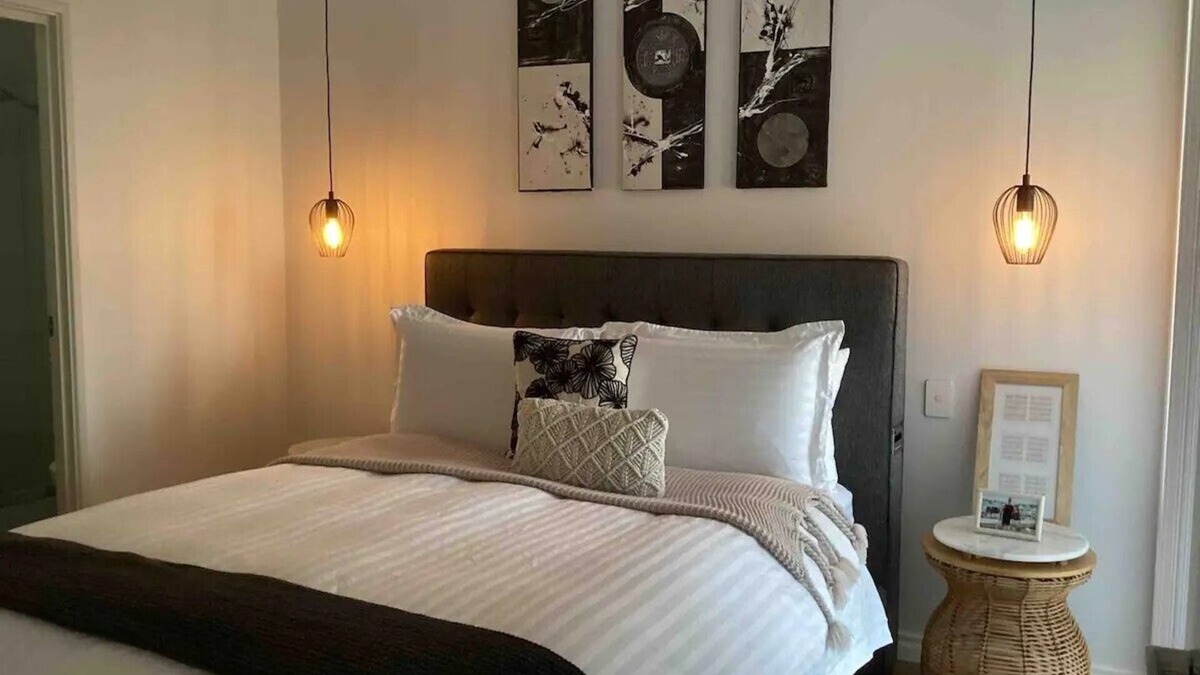 Clarkson House | Elegant and comfortable