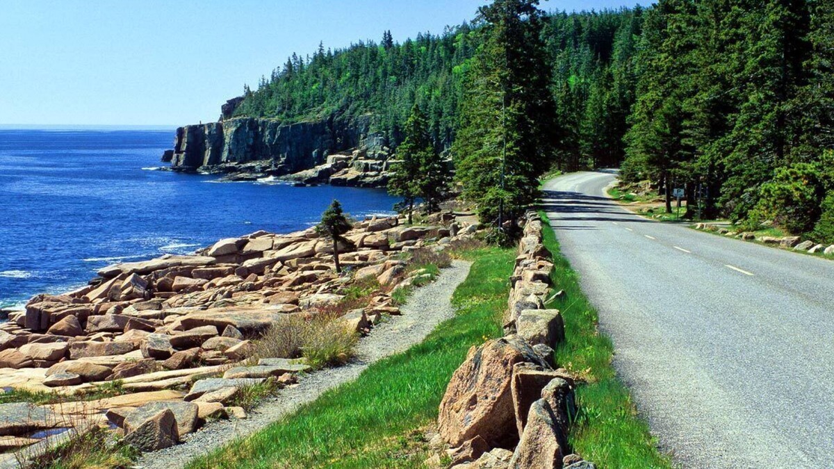 South Gouldsboro House | Elegant and spacious recreational vehicle minutes from Acadia National Park