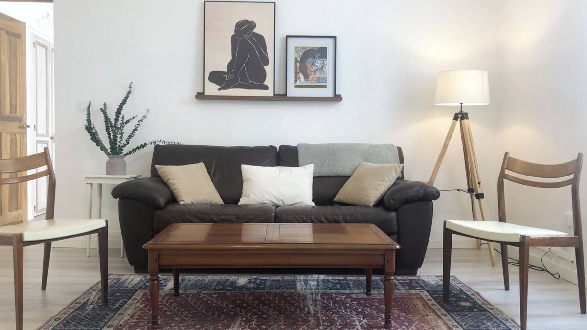 Tournon-sur-Rhone Apartment | Elegant apartment in the center of Tournon sur Rhône