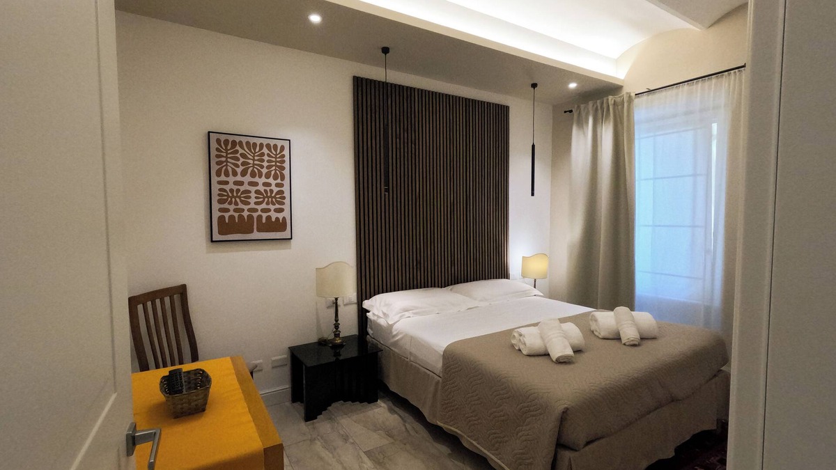 Esquilino Apartment | Elegant Apartment at the Colosseum