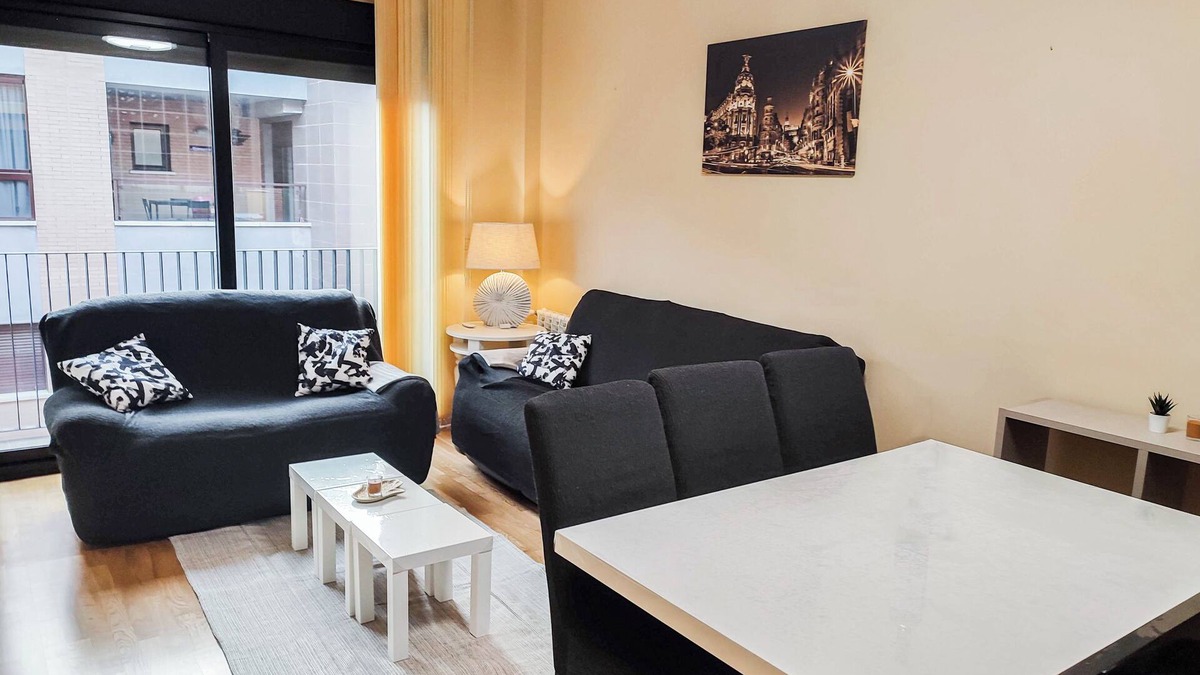 Cobena Apartment | Elegant apartment in Cobeña, Madrid