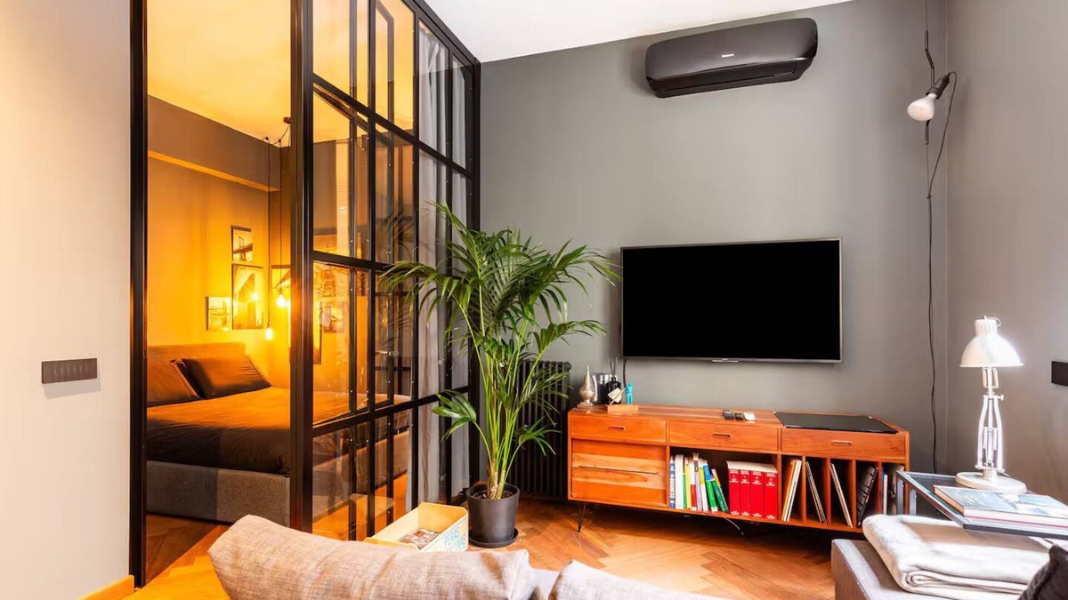 Lazzaretto Apartment | Elegant apartment in Porta Venezia with large private terrace