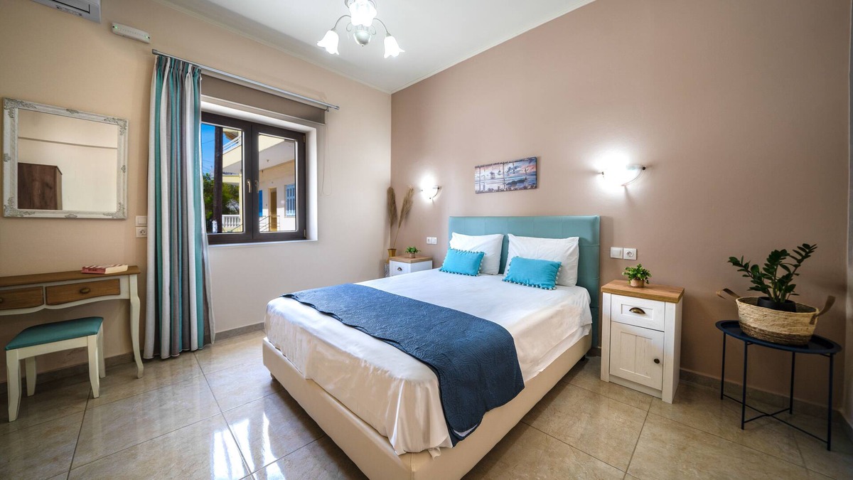 Nea Chora Apartment | Elegant, bright residense w/ ample garden, steps from sandy beach & Chania town
