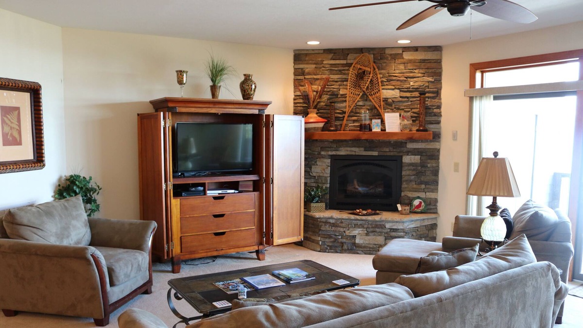 Sugar Mountain Condo | Elegant Condo w/ Updated Kitchen and Central A/C