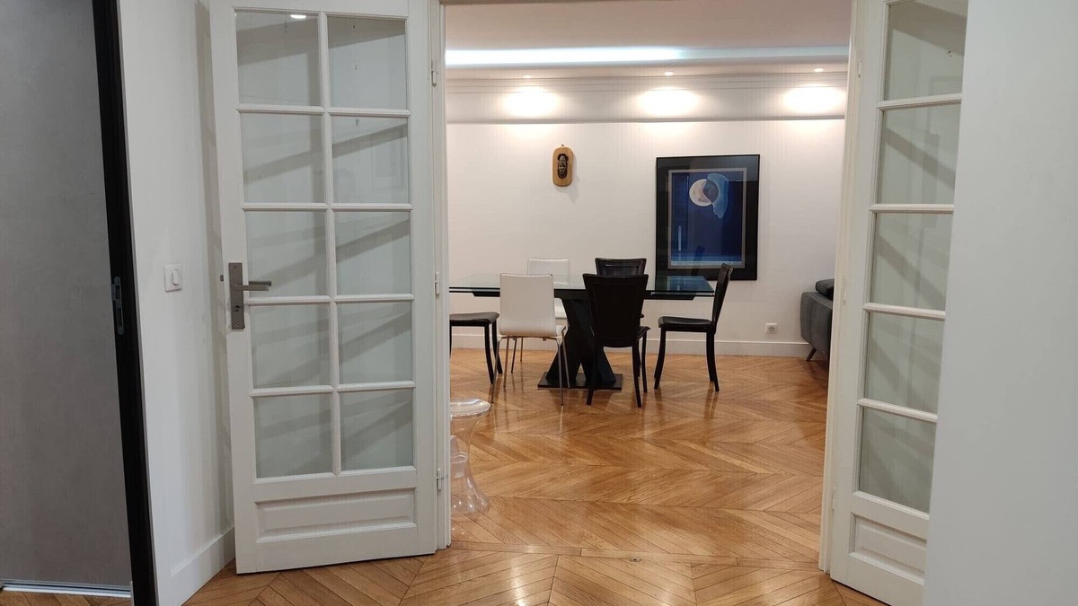 Gambetta Apartment | Elegant Cosy Appartement 88m² LA Defense Olympics 2024