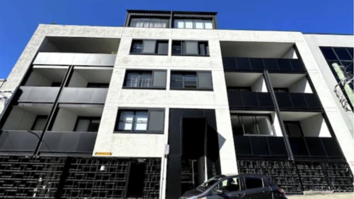 Redfern Apartment | Elegant downtown apartment with absolutely everything at your fingertips