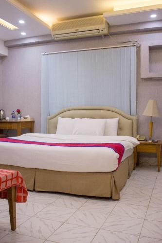 Banani Hotel | Elegant Enchanted