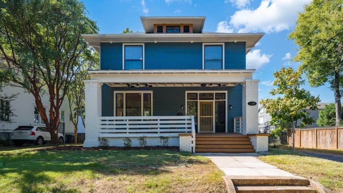 Five Points South House | Elegant Historic 4 BR Home Near Downtown