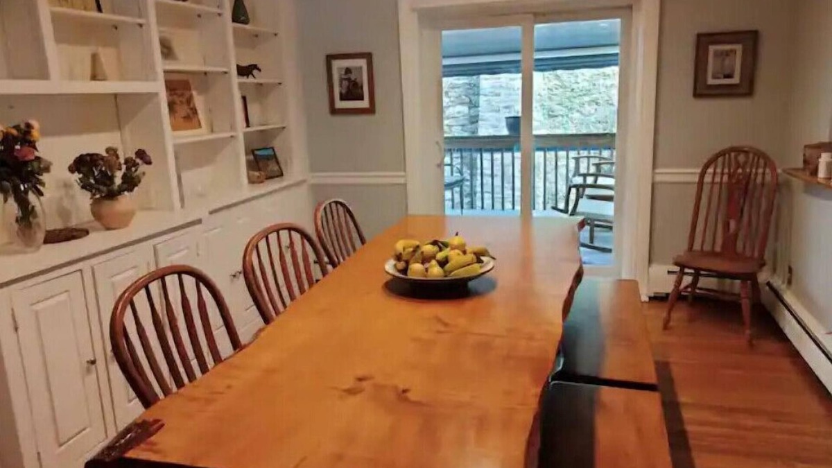 West Mount Airy House | Elegant Home in Historic Philadelphia Neighborhood