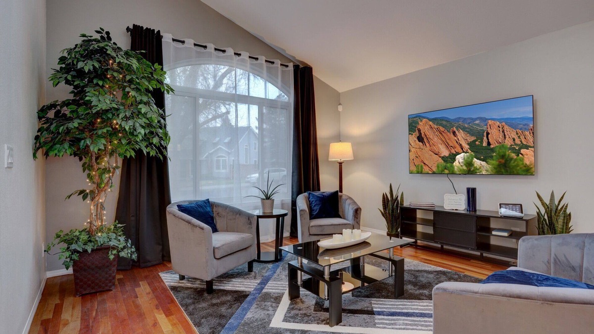 Roxborough House | Elegant Home in the Foothills. Come see Colorado beauty.