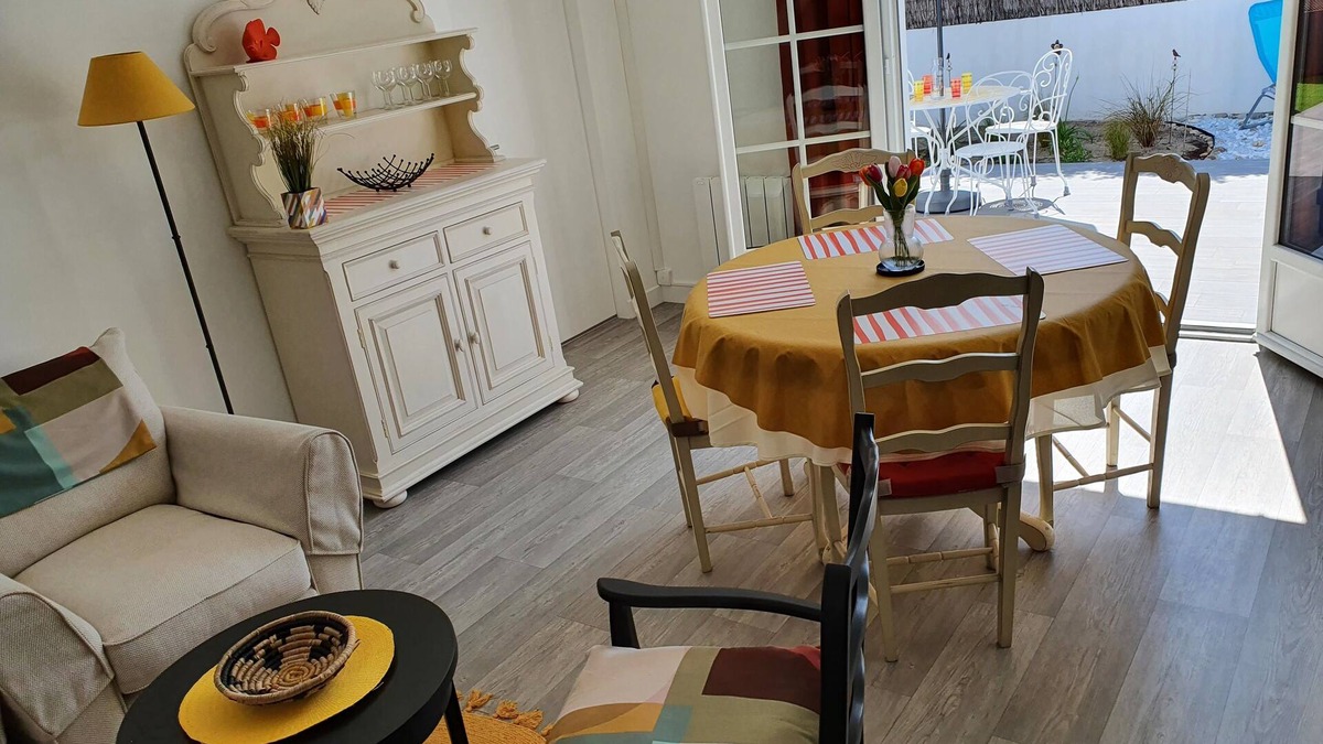Barbatre House | Elegant house 2 steps from the Midi beach