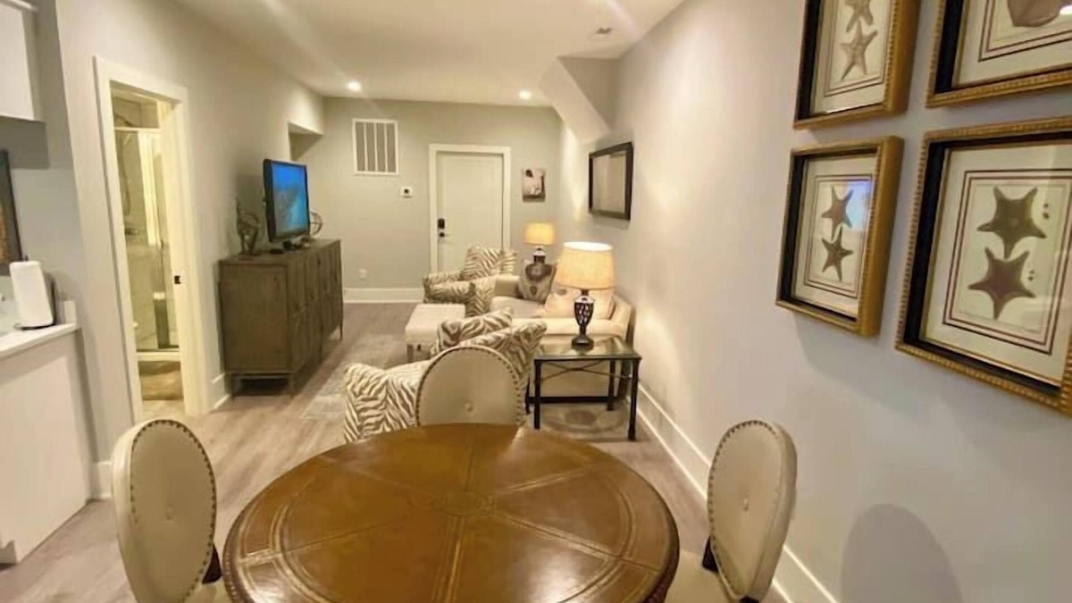 Wilmont Apartment | Elegant King Bed Apartment In Quiet Neighborhood