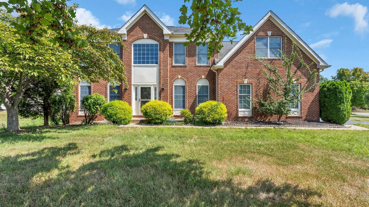 Ashburn House | Elegant & Luxurious 6BD+Office loaded and More