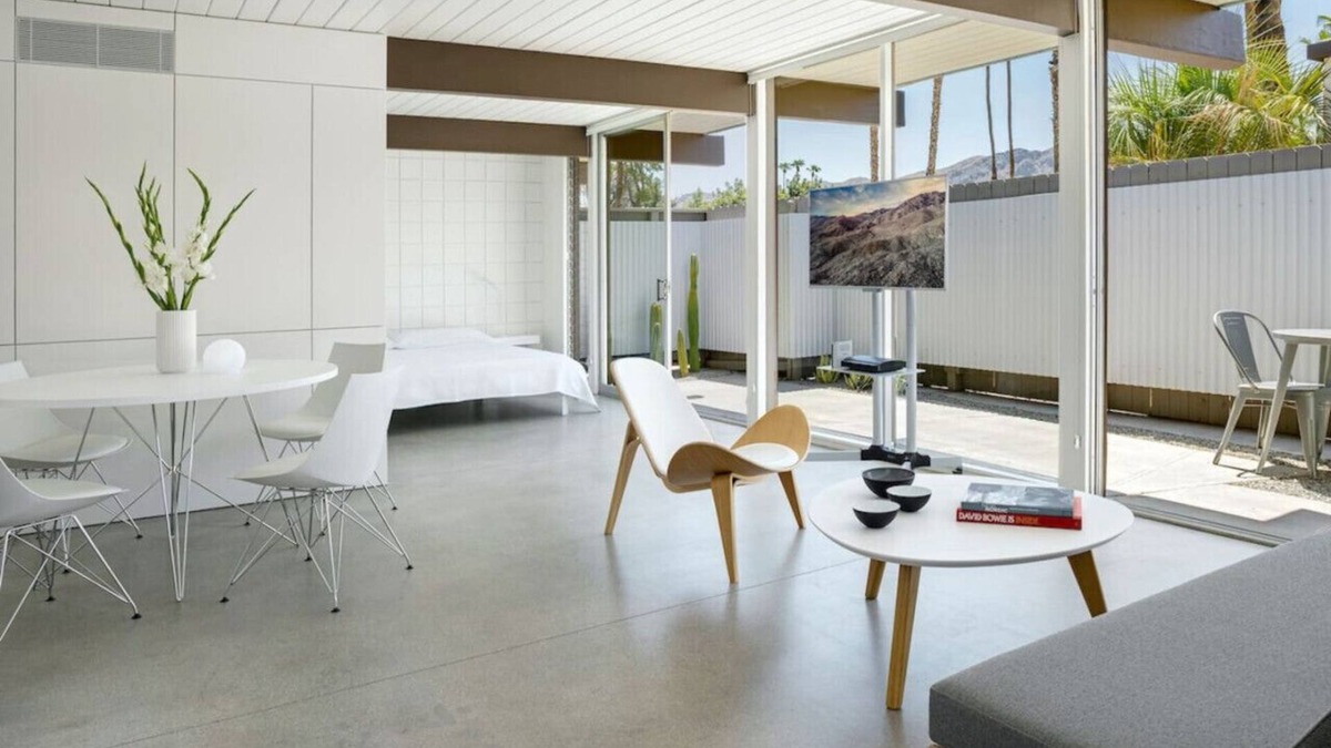 Twin Palms Condo | Elegant & Minimalistic Bungalow at Ocotillo Lodge
