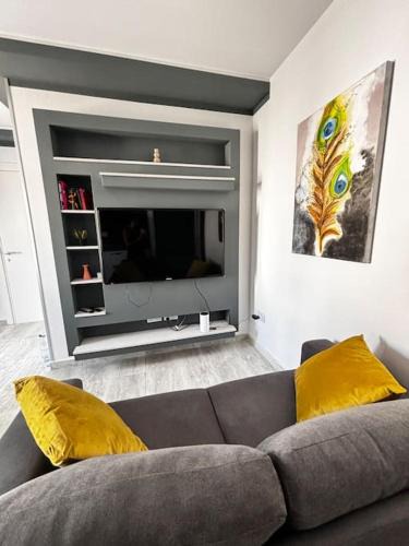 Il-Balluta Apartment | Elegant Penthouse in St Julians STJ28