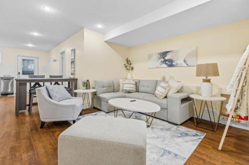 Downtown London Apartment | Elegant & Private Apartment - Short Walk From Downtown