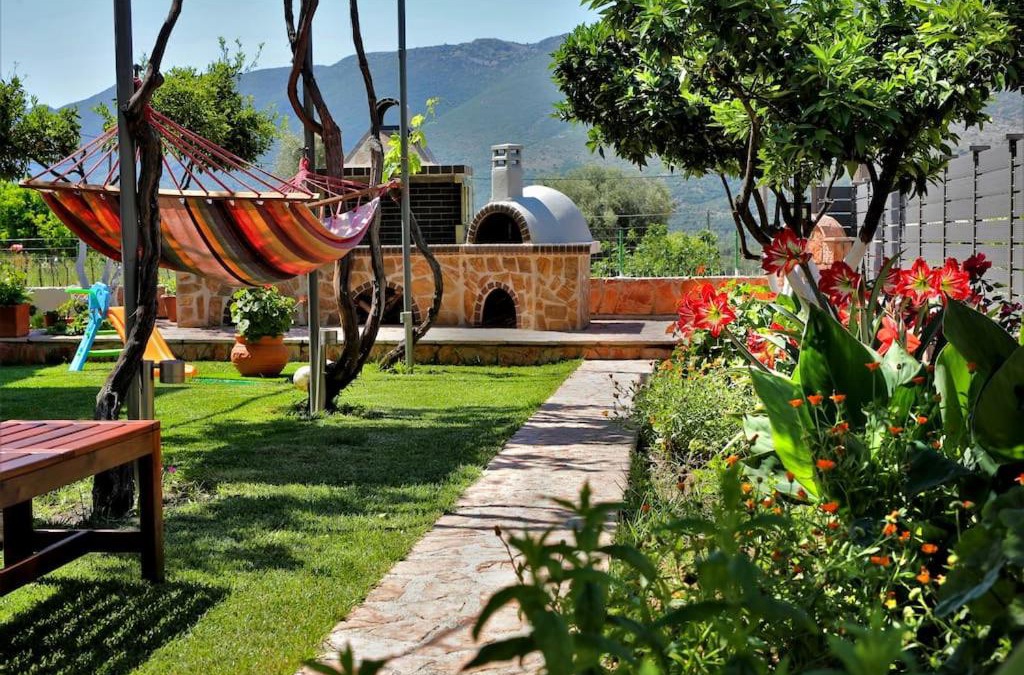 Igoumenitsa Apartment | "Elegant & Quiet House"
