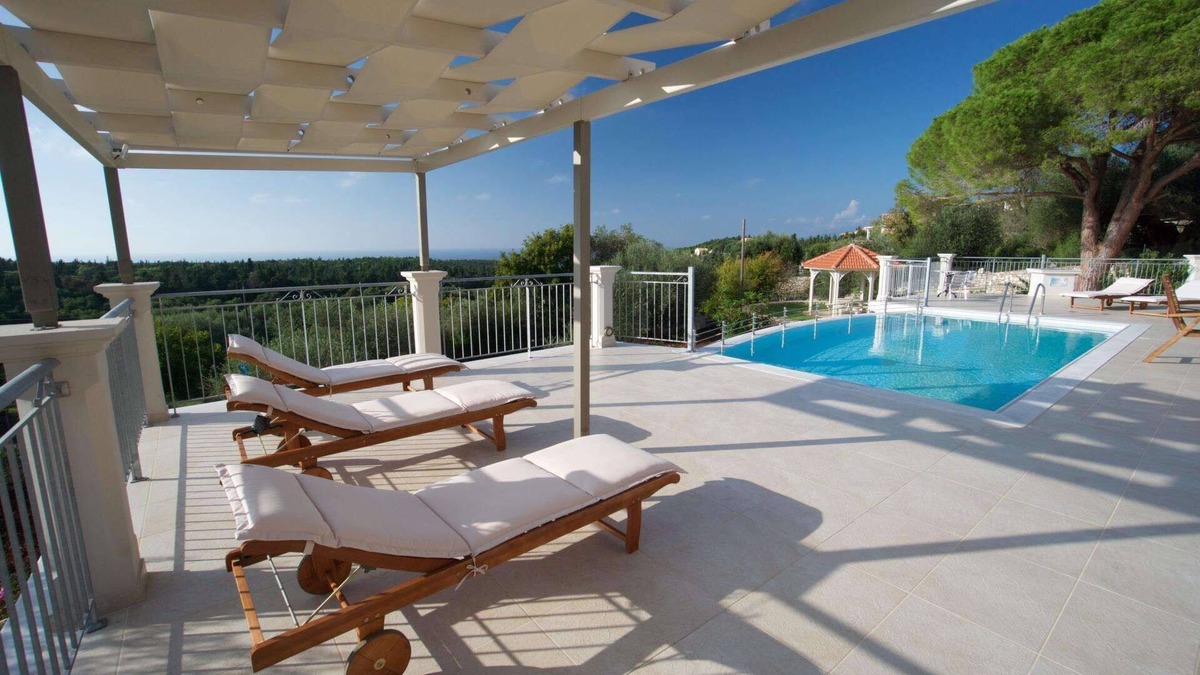 Antipata Villa | Elegant & Stylish Villa with Self-Contained Studio, A/C, Private Pool & Sea View - 4km to Fiscardo!