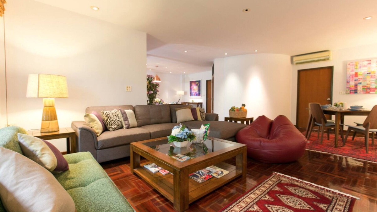 Thung Maha Mek House | Elegant 6 Bedroom House in Heart of Bangkok