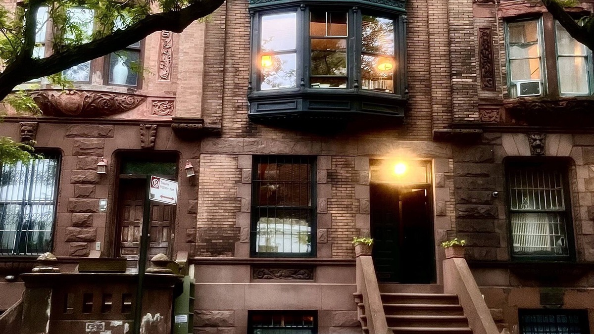 Upper Manhattan Apartment | Elegant Uptown Historic District Garden Suite