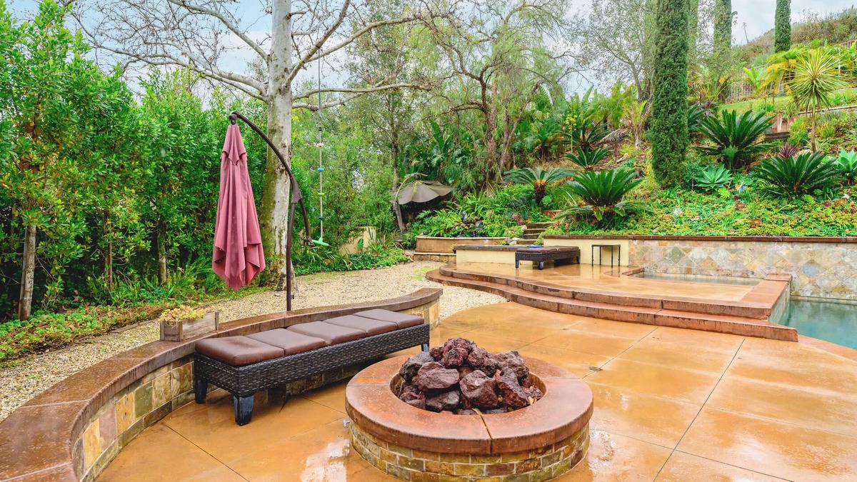 Rancho Santa Margarita House | Elegant Villa Retreat Pool Garden Alfresco Lounge